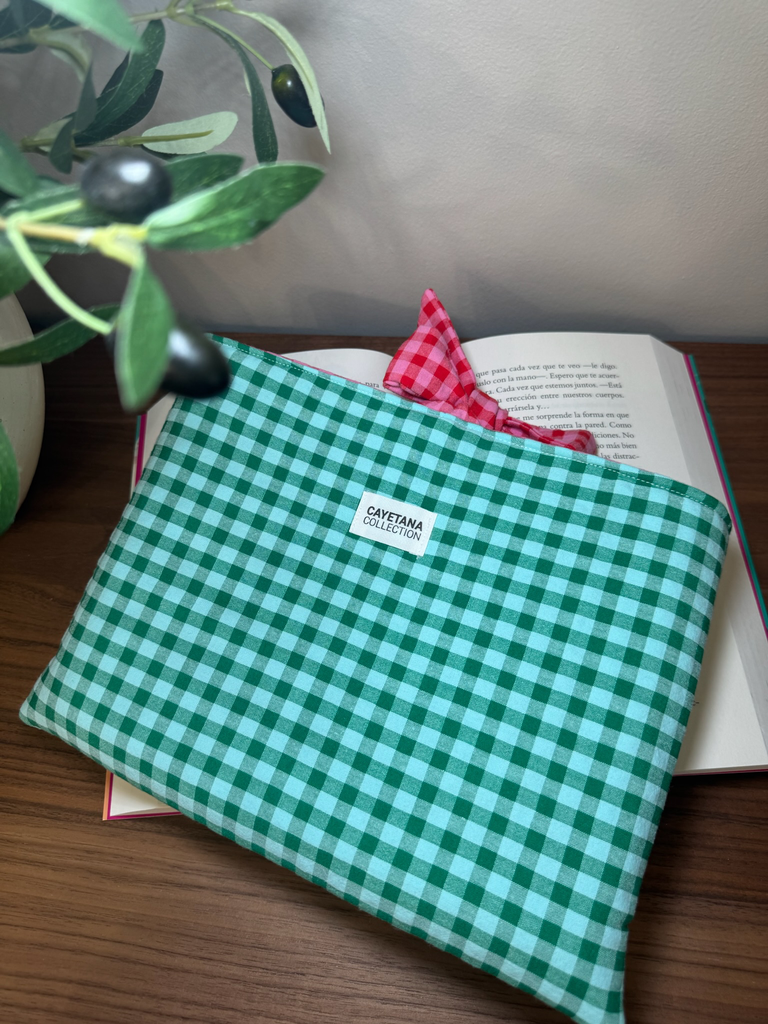 Funda libro con lazo 